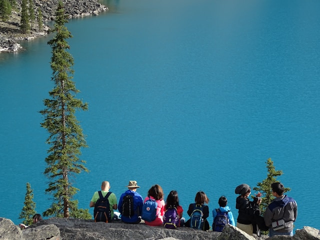 Contact Vontlennaria